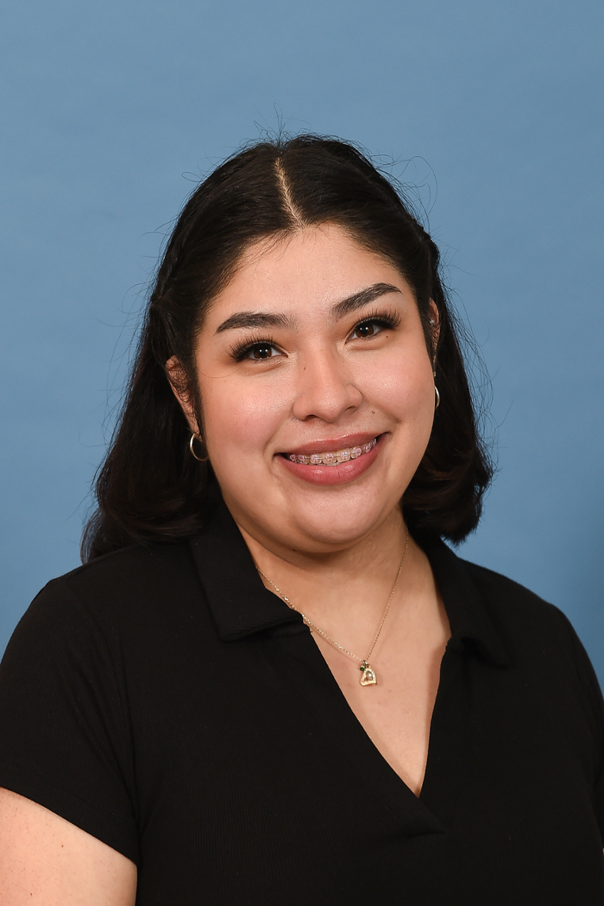 Ms. Gabriela Reyes