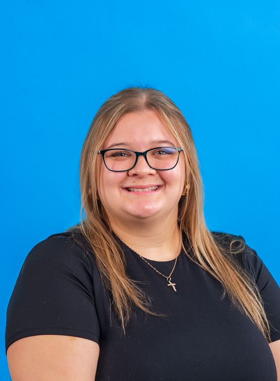 Hilary Gonzalez Headshot