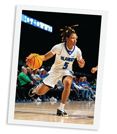 Women's basketball player