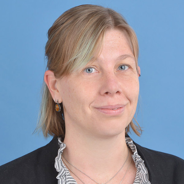Dr. Frauke Seeman